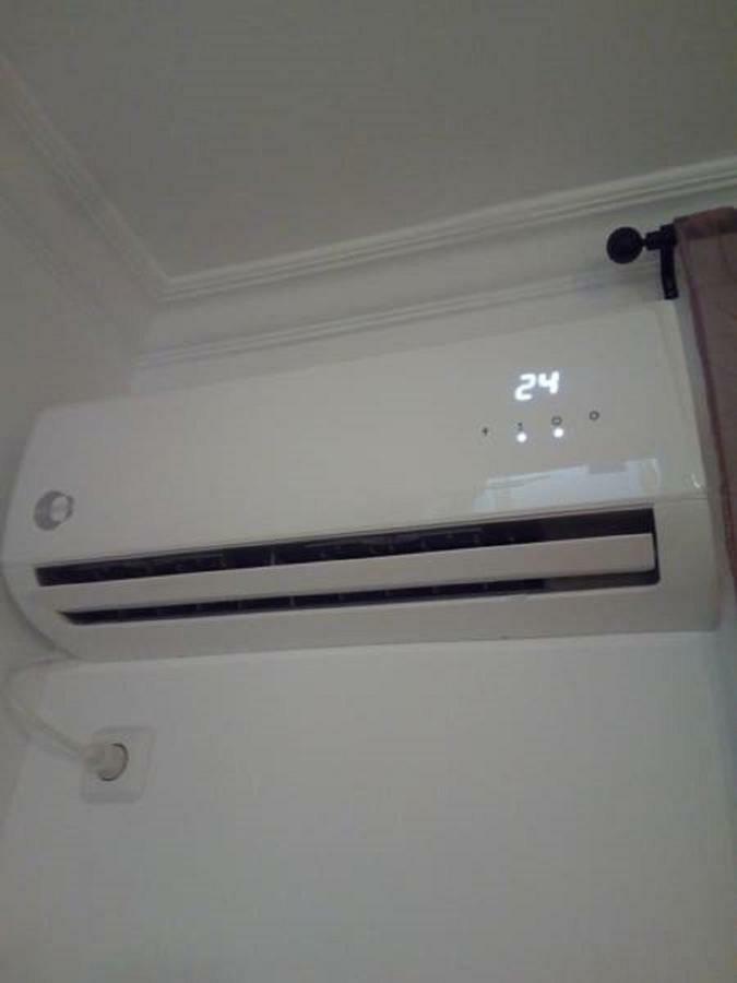 Comfortable Inexpensive Apartmets Near Metro Athens Exterior photo