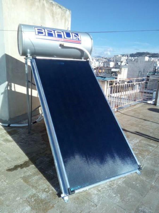 Comfortable Inexpensive Apartmets Near Metro Athens Exterior photo